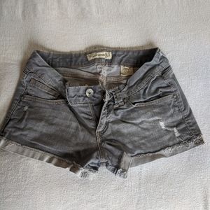Juniors size 7 shorts